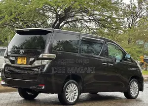 Toyota Vellfire 2008 Maroon