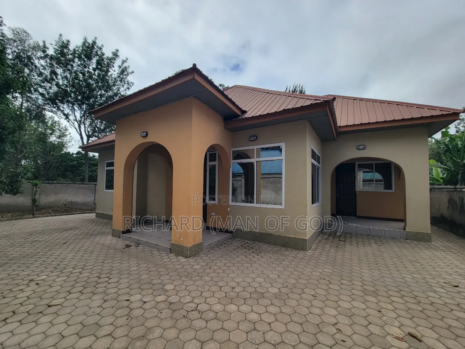 3bdrm House in Arusha for rent