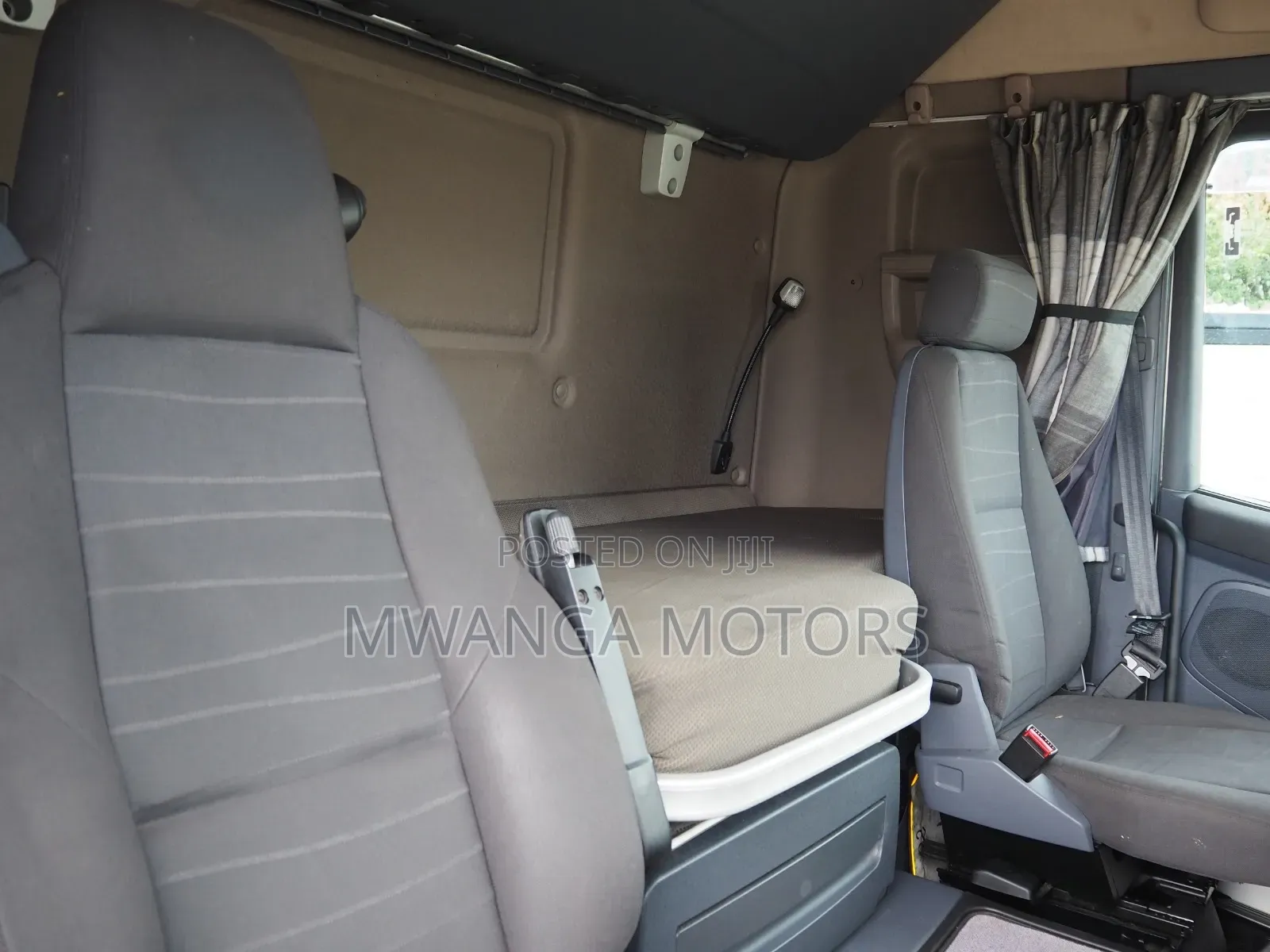 Scania Horse R450 2016 White