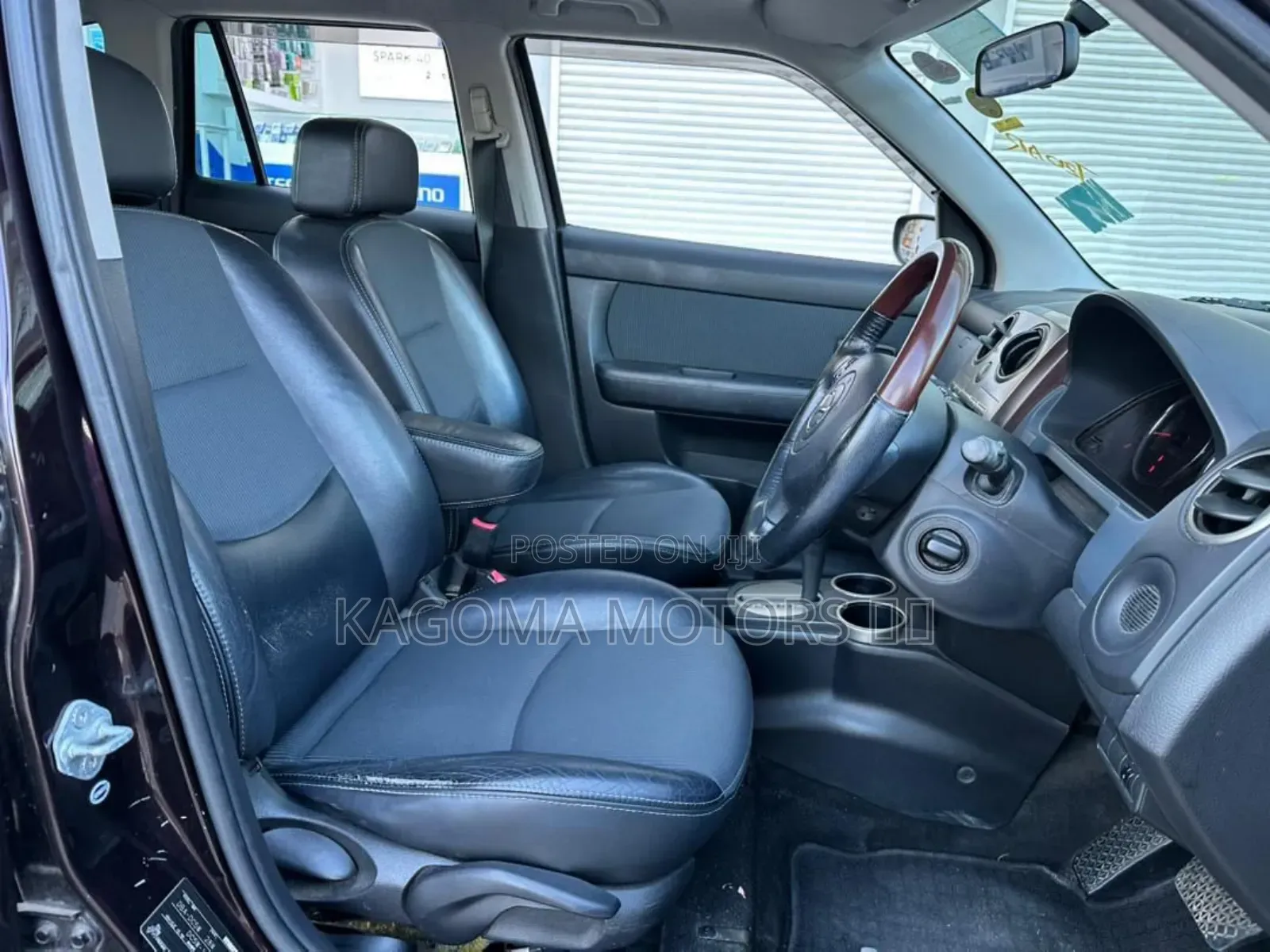 Mazda Verisa 2008 Black