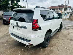 Toyota Land Cruiser Prado 2.7 2019 White