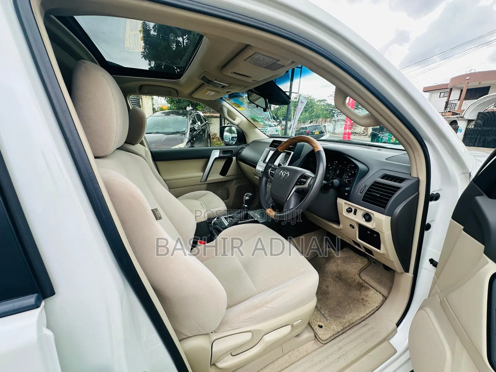 Toyota Land Cruiser Prado 2.7 2019 White