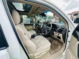 Toyota Land Cruiser Prado 2.7 2019 White