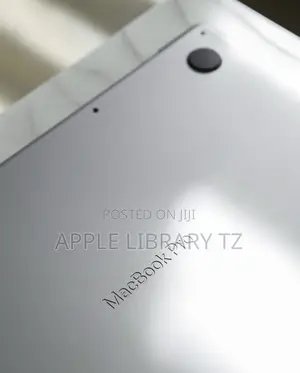 New Laptop Apple MacBook Pro 2021 M1 16GB Apple M1 Pro SSD 512GB