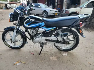 TVS HLX 125 2025 Black