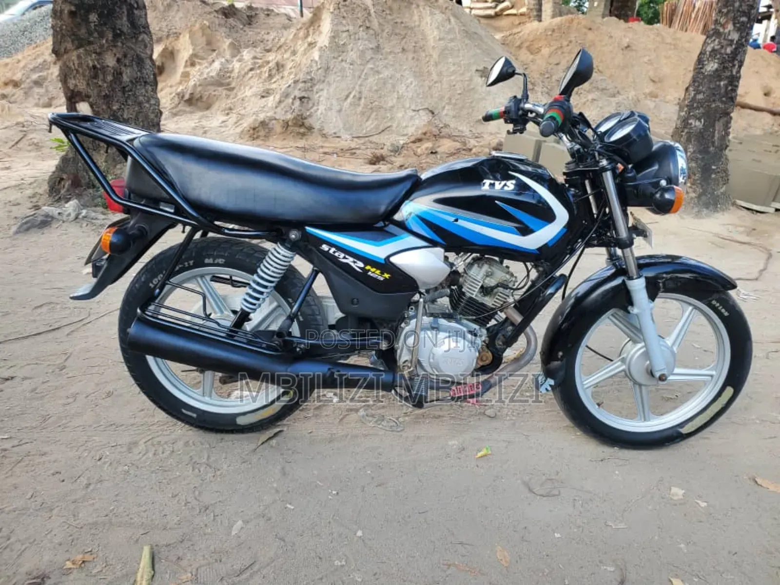 TVS HLX 125 2025 Black