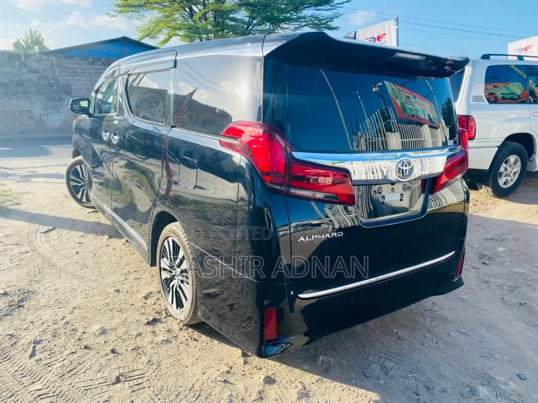 Toyota Alphard 2.5 Petrol FWD 2019 Black