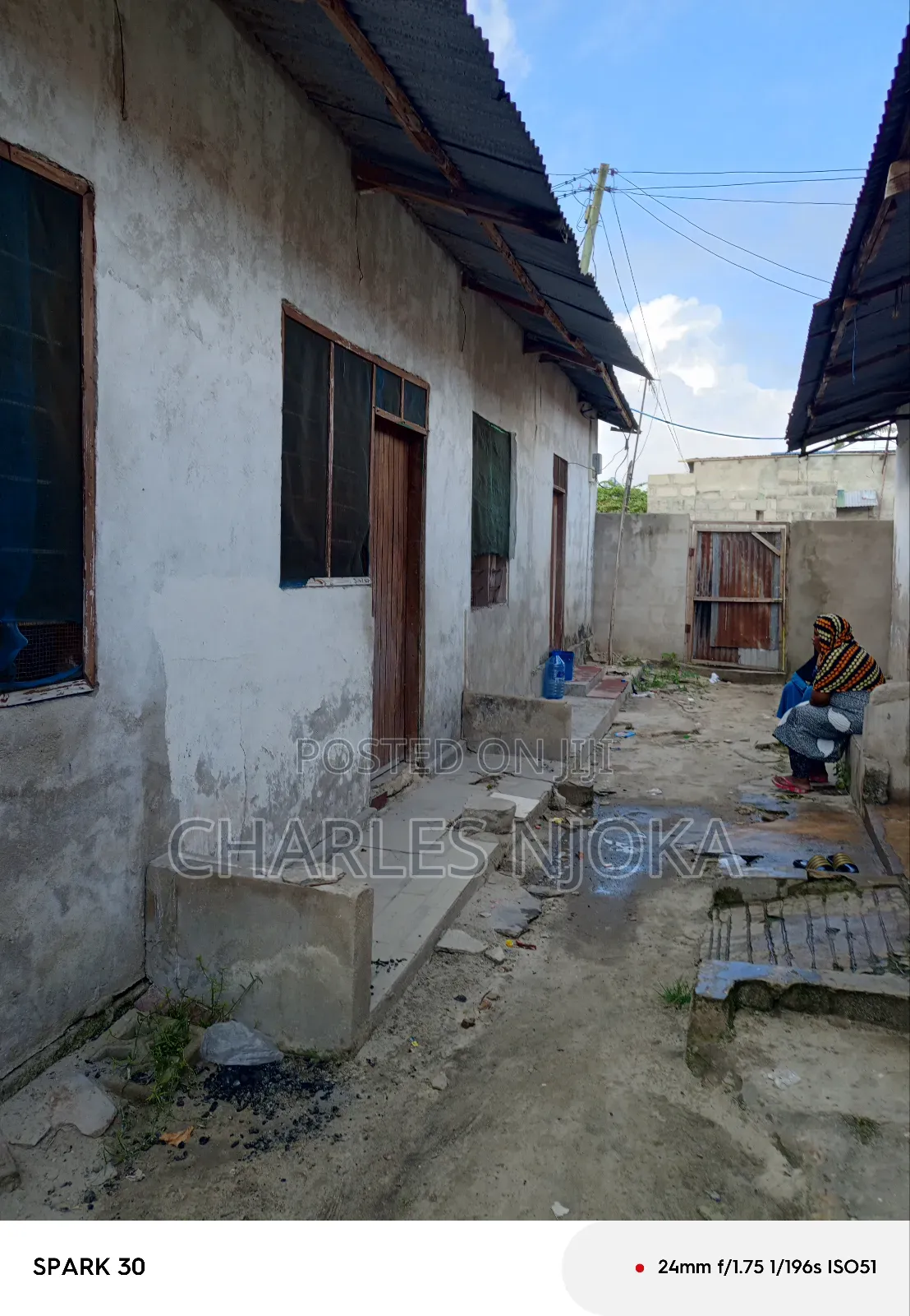 13bdrm House in Tanzania Daresalaam for sale