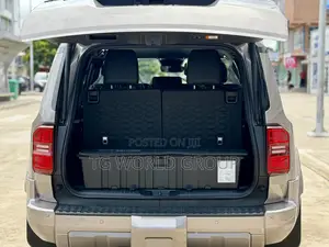 New Toyota Land Cruiser Prado 2.8 2024 Beige
