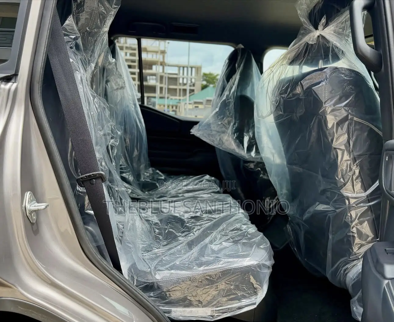 Toyota Land Cruiser Prado 2024 Silver
