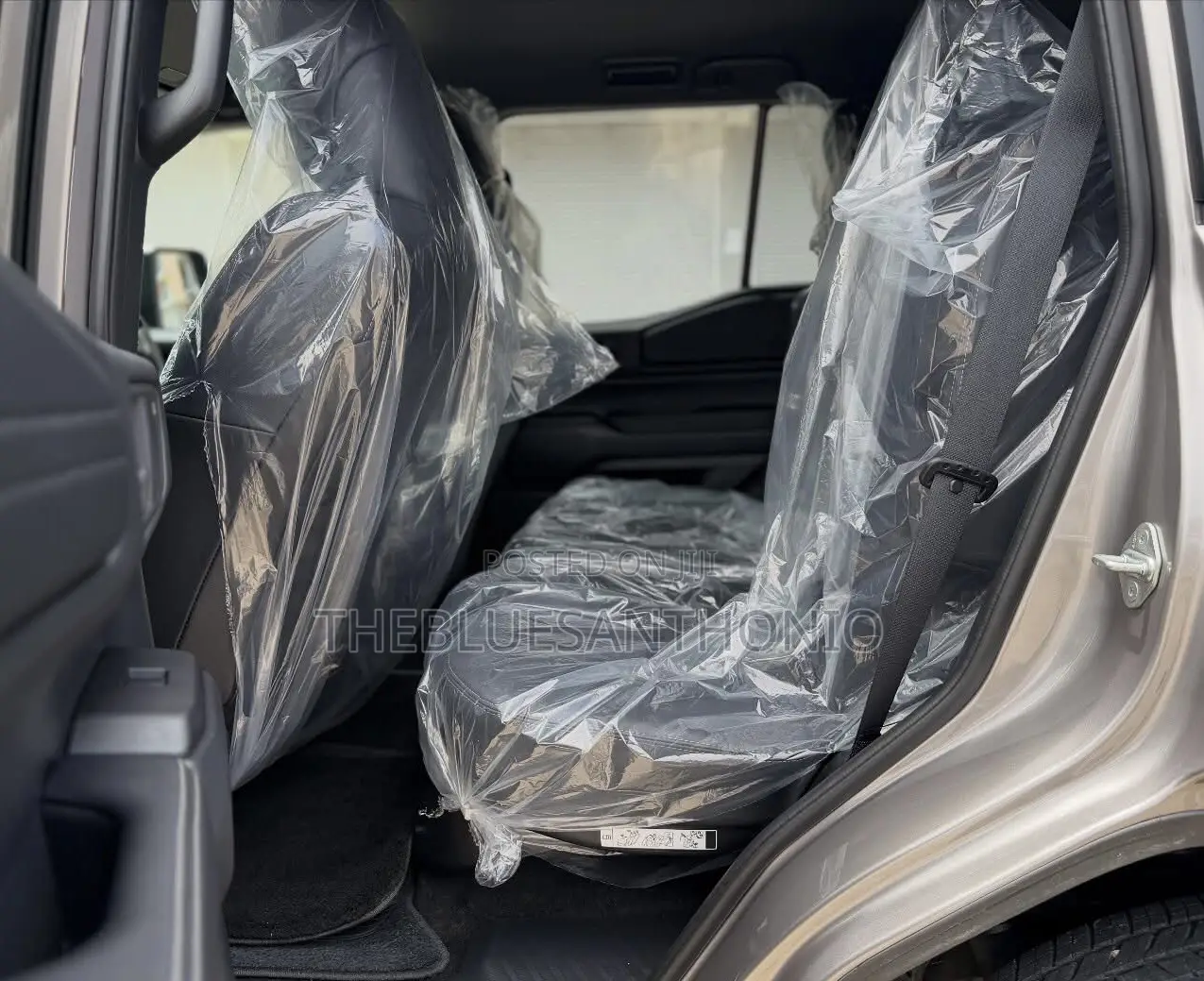 Toyota Land Cruiser Prado 2024 Silver