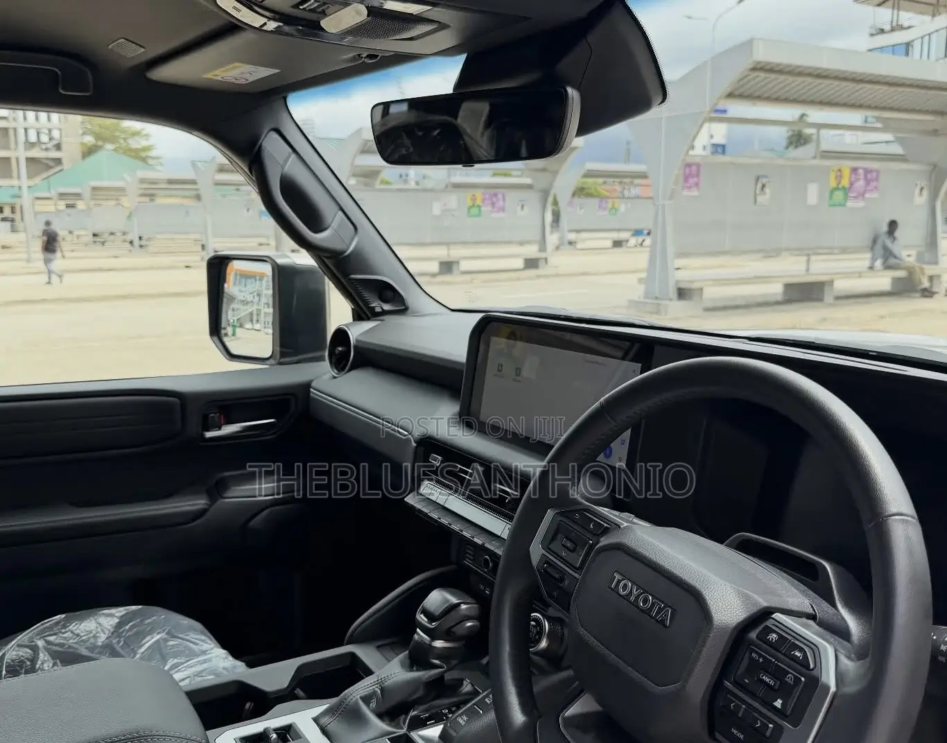 Toyota Land Cruiser Prado 2024 Silver