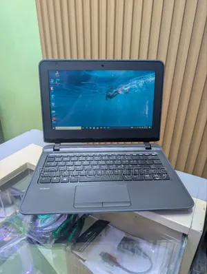 Laptop HP ProBook 11 G2 EE 4GB Intel Core I3 HDD 500GB