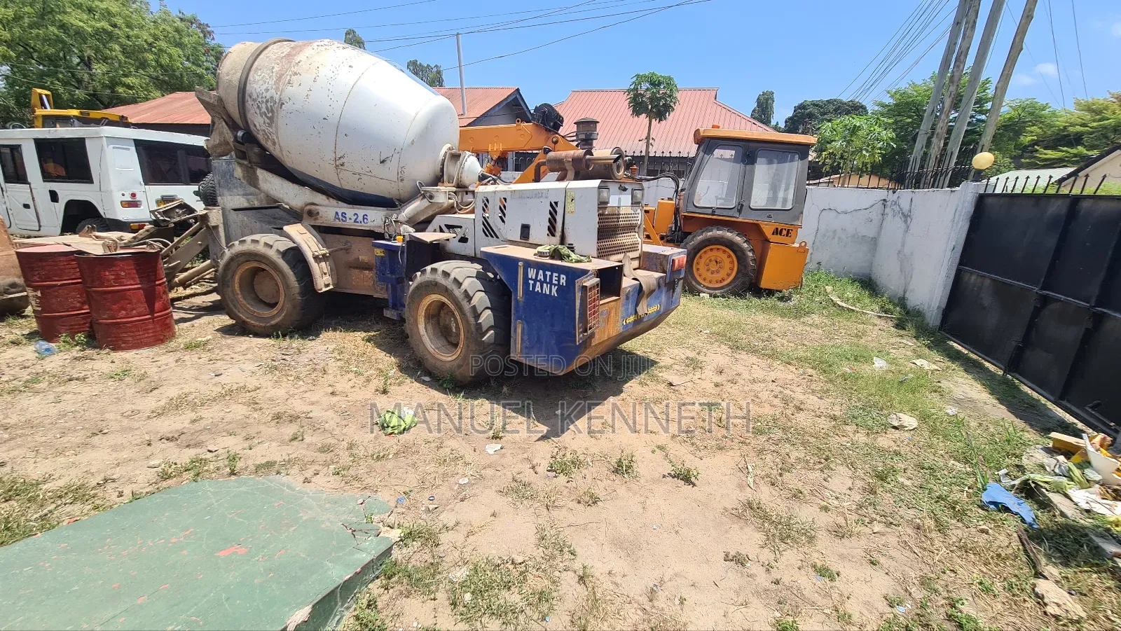 Aimix Self Loading Concrete Mixer for Sale at a Throw Away Price.