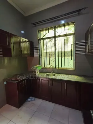 3bdrm House in Mkolani, Nyamagana for rent