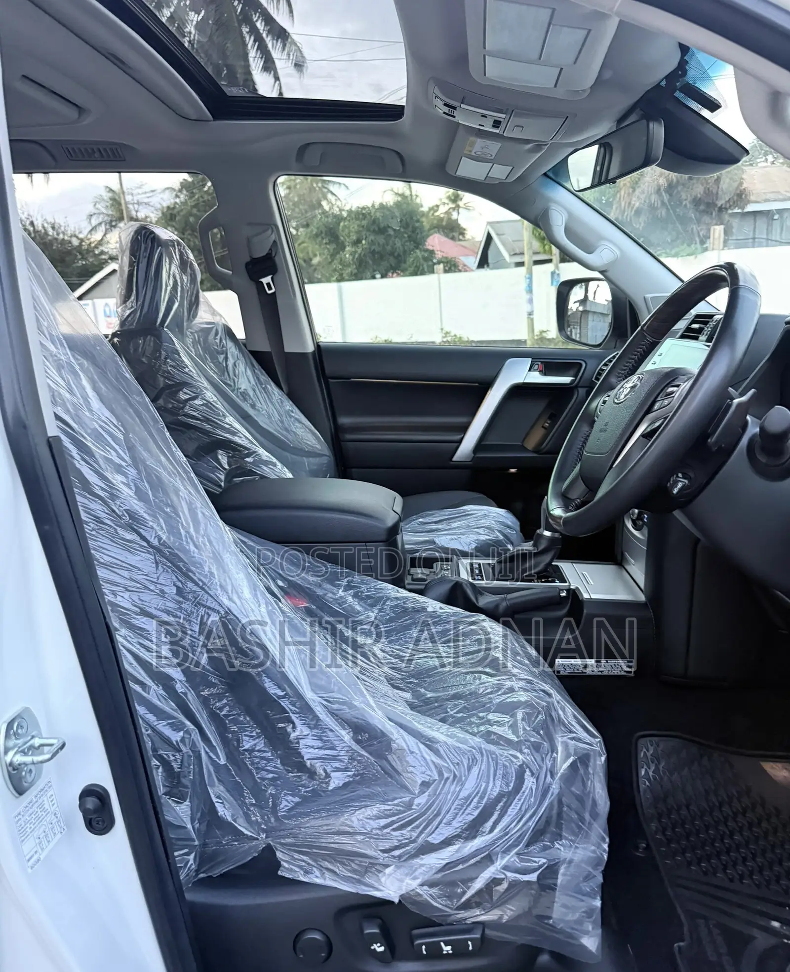 Toyota Land Cruiser Prado 2.8 2023 Pearl