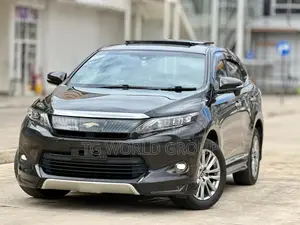 Toyota Harrier 2.0 2015 Brown