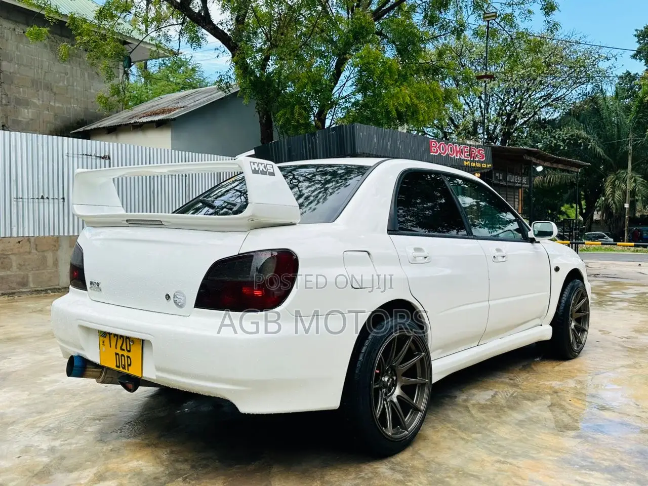 Subaru Impreza WRX STI 2.0 AWD 2002 White