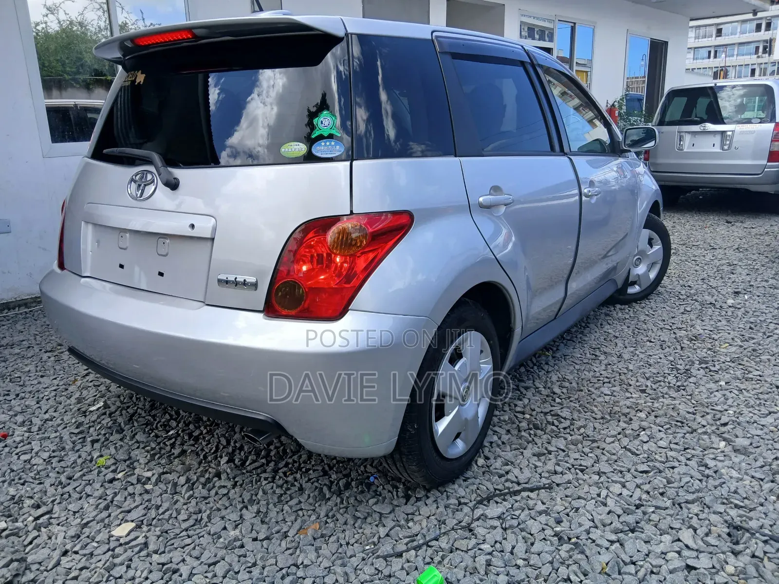 Toyota IST 2003 Silver