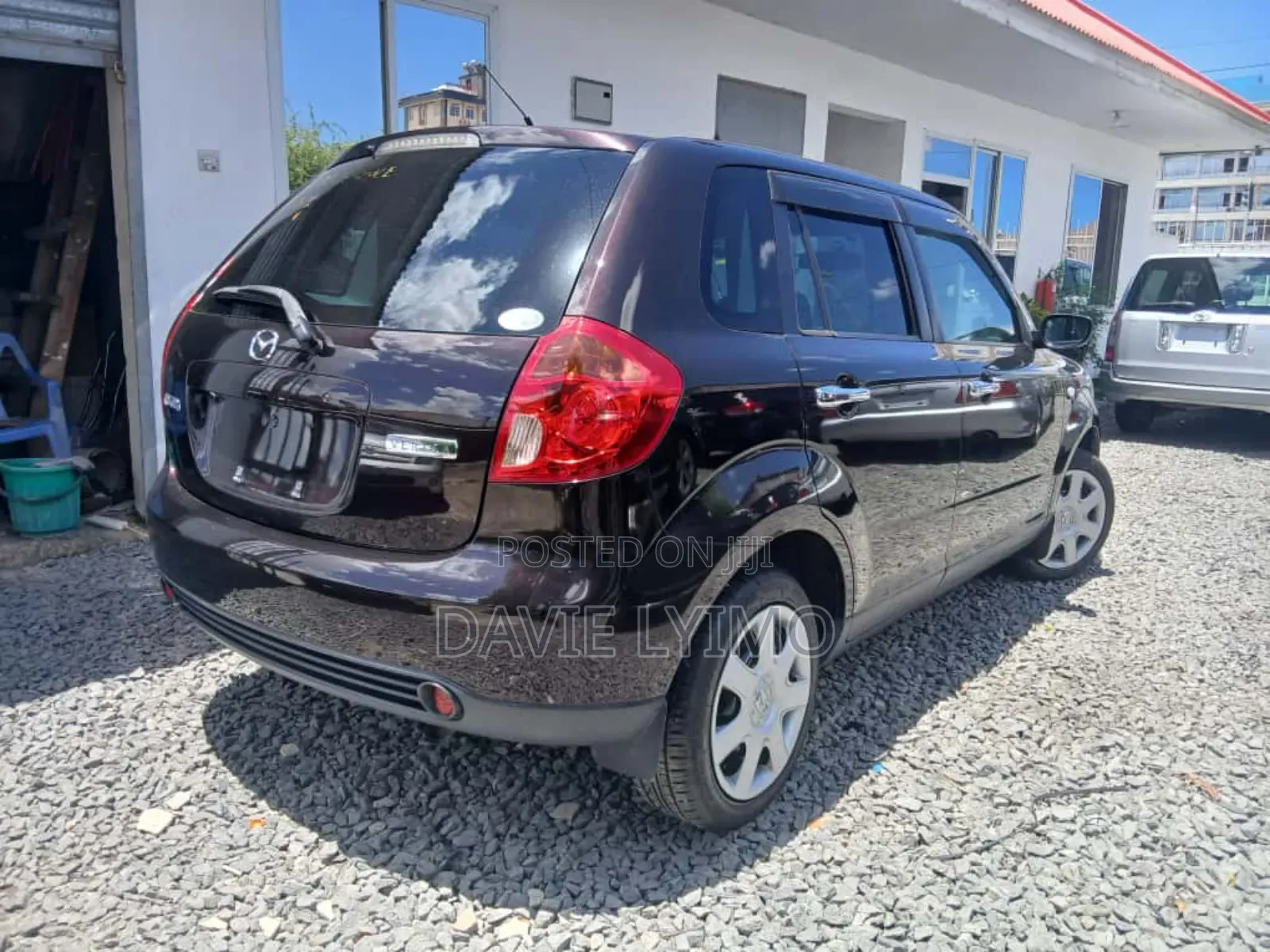 Mazda Verisa 2010 Black