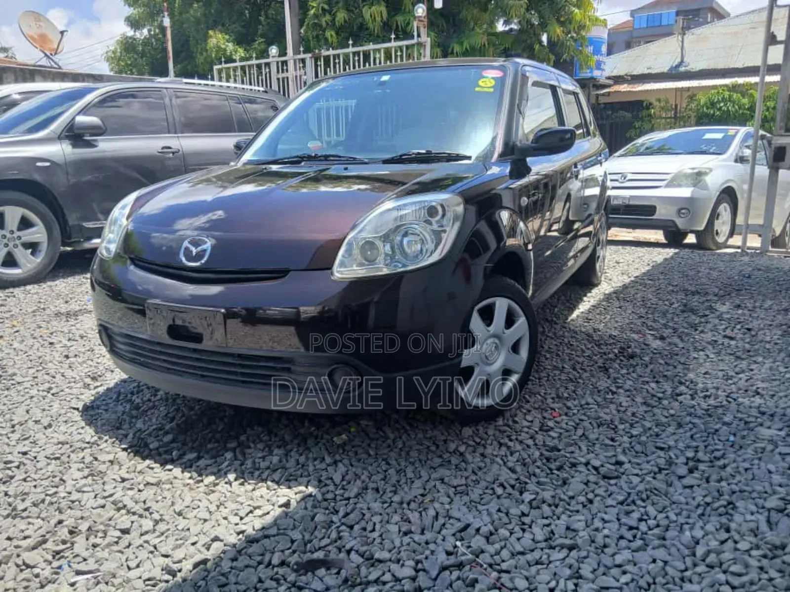 Mazda Verisa 2010 Black