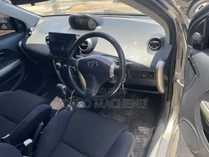 Toyota IST 2006 Gray