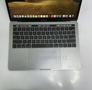 Laptop Apple MacBook Pro 2018 32GB Intel Core i9 SSD 512GB