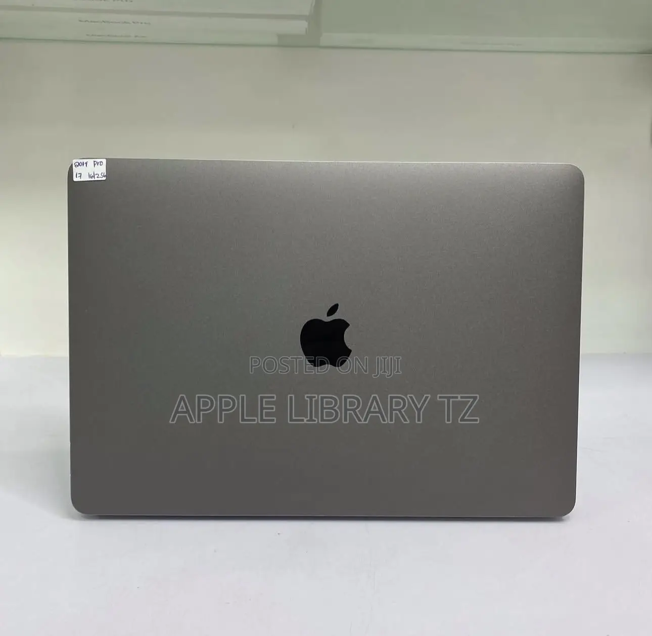 Laptop Apple MacBook Pro 2018 32GB Intel Core i9 SSD 512GB