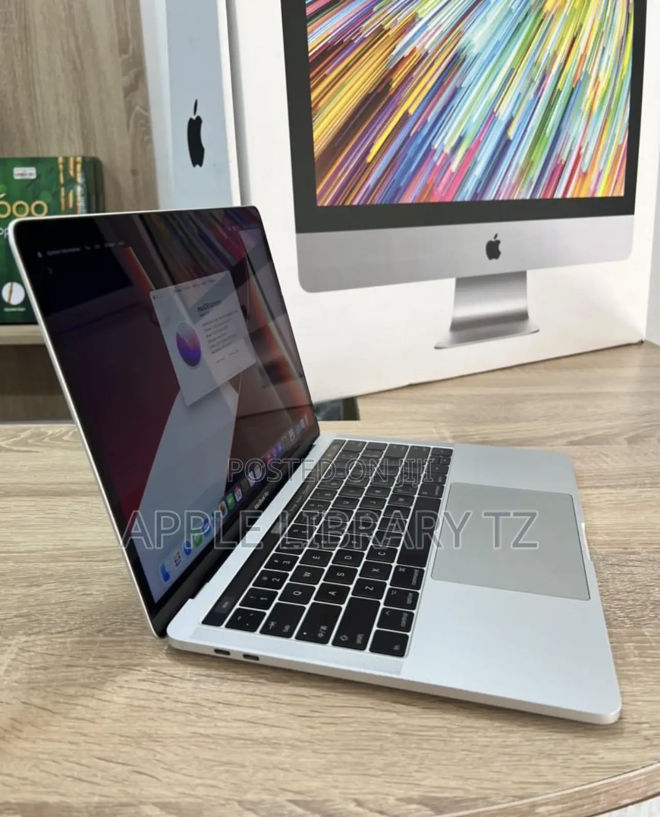 Laptop Apple MacBook Pro 2018 16GB Intel Core i7 SSD 256GB