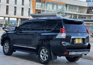 Toyota Land Cruiser Prado 2018 Black