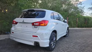Mitsubishi RVR 2015 White