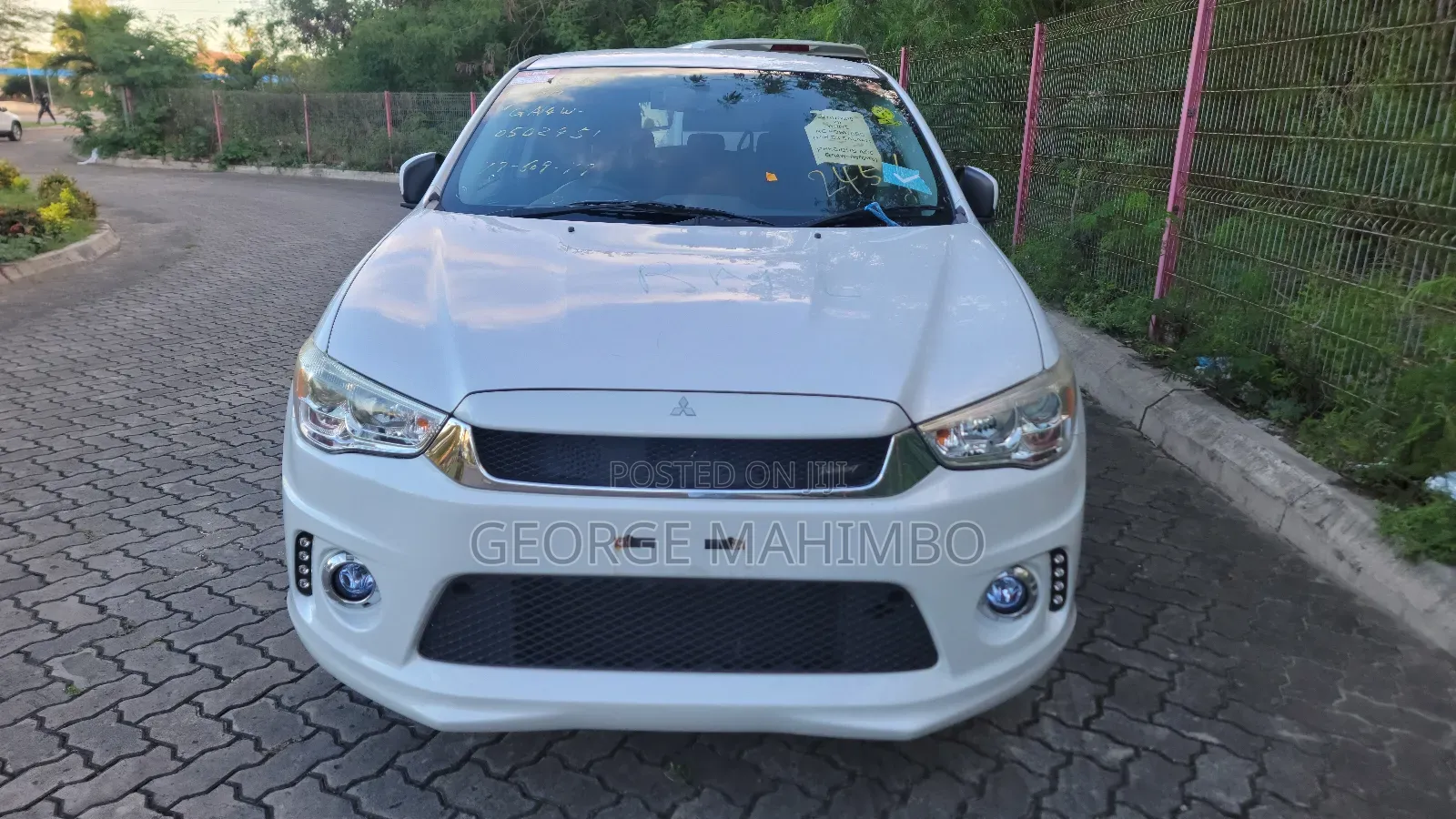 Mitsubishi RVR 2015 White