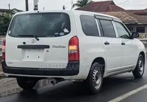 Toyota Probox 2017 Off white