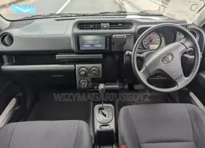 Toyota Probox 2017 Off white