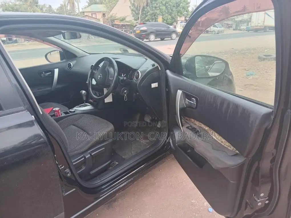 Nissan Dualis 2007 Black