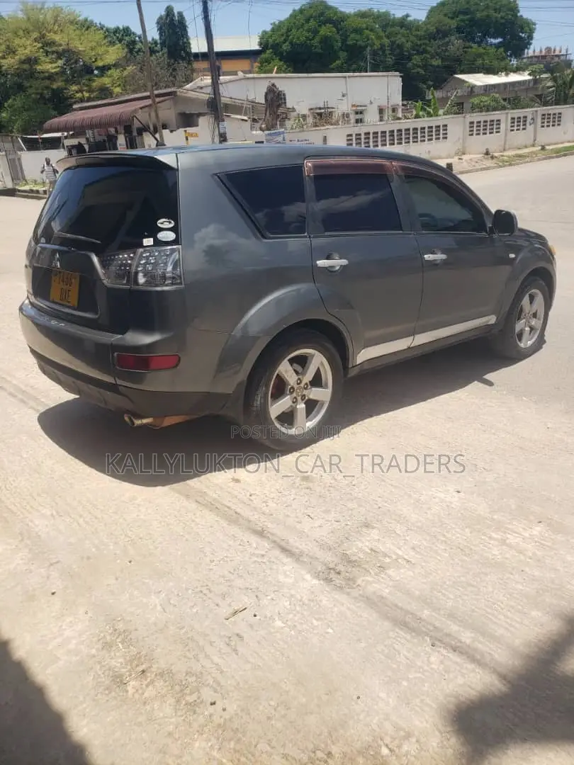 Mitsubishi Outlander 2007 Gray