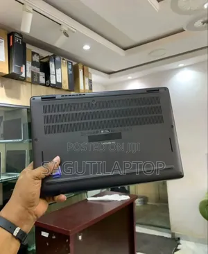 Laptop Dell Latitude 7300 16GB Intel Core I7 SSD 512GB