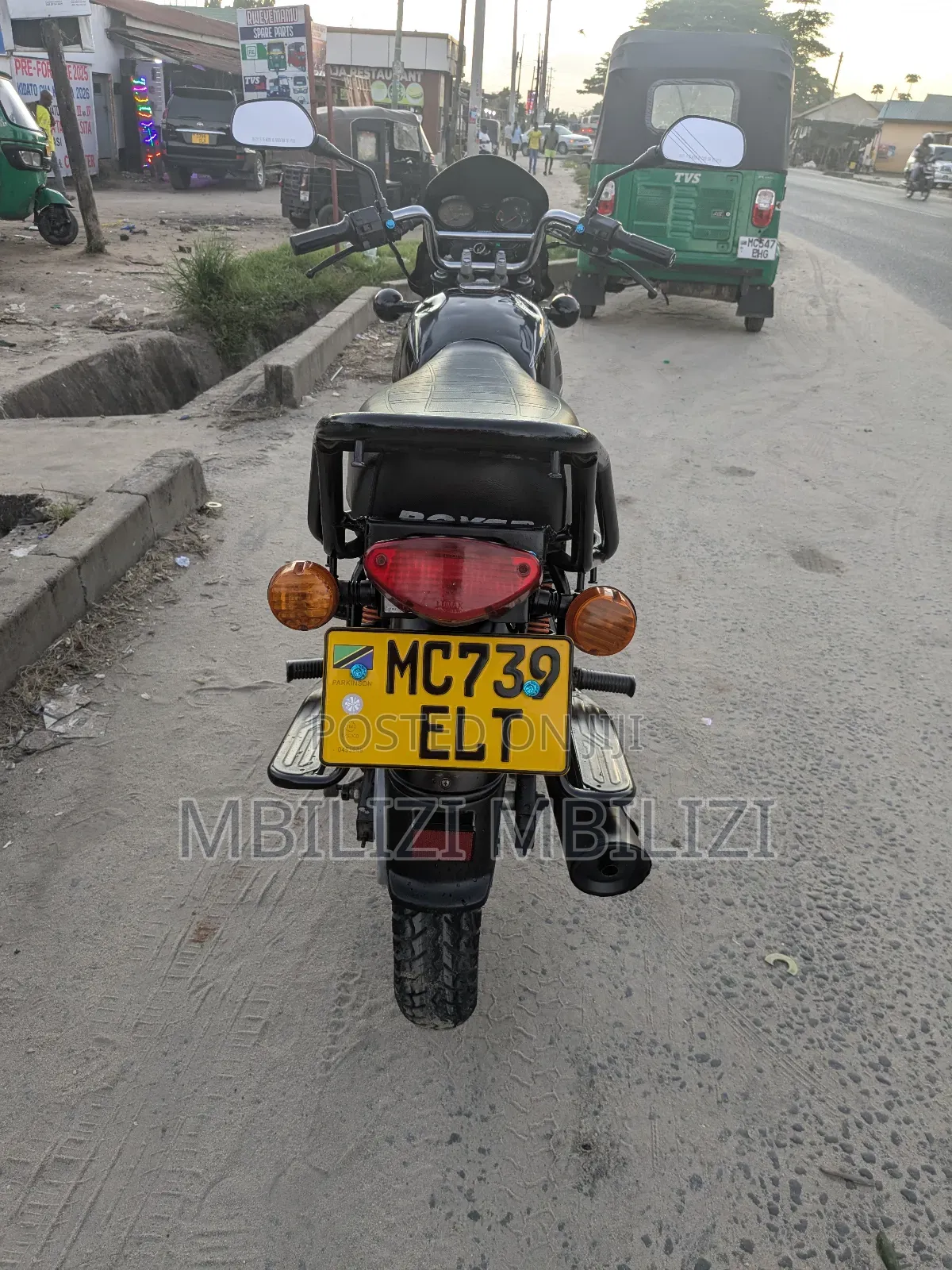 Bajaj Boxer 125 2024 Black