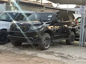 Toyota Land Cruiser Prado 2019 Black