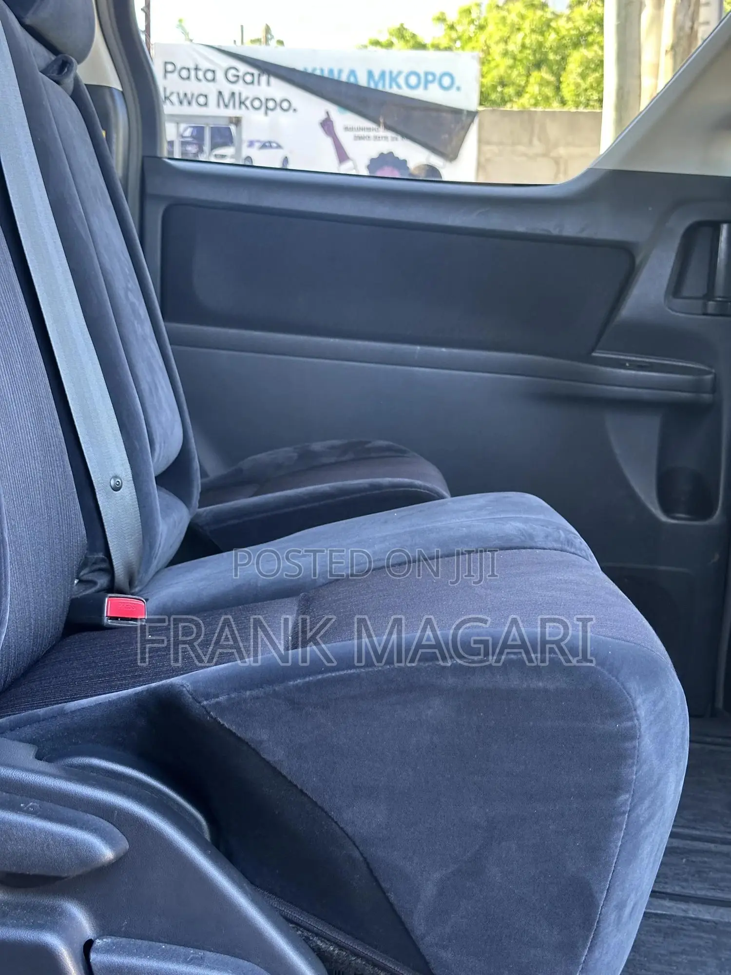 Toyota Vellfire 2010 Black