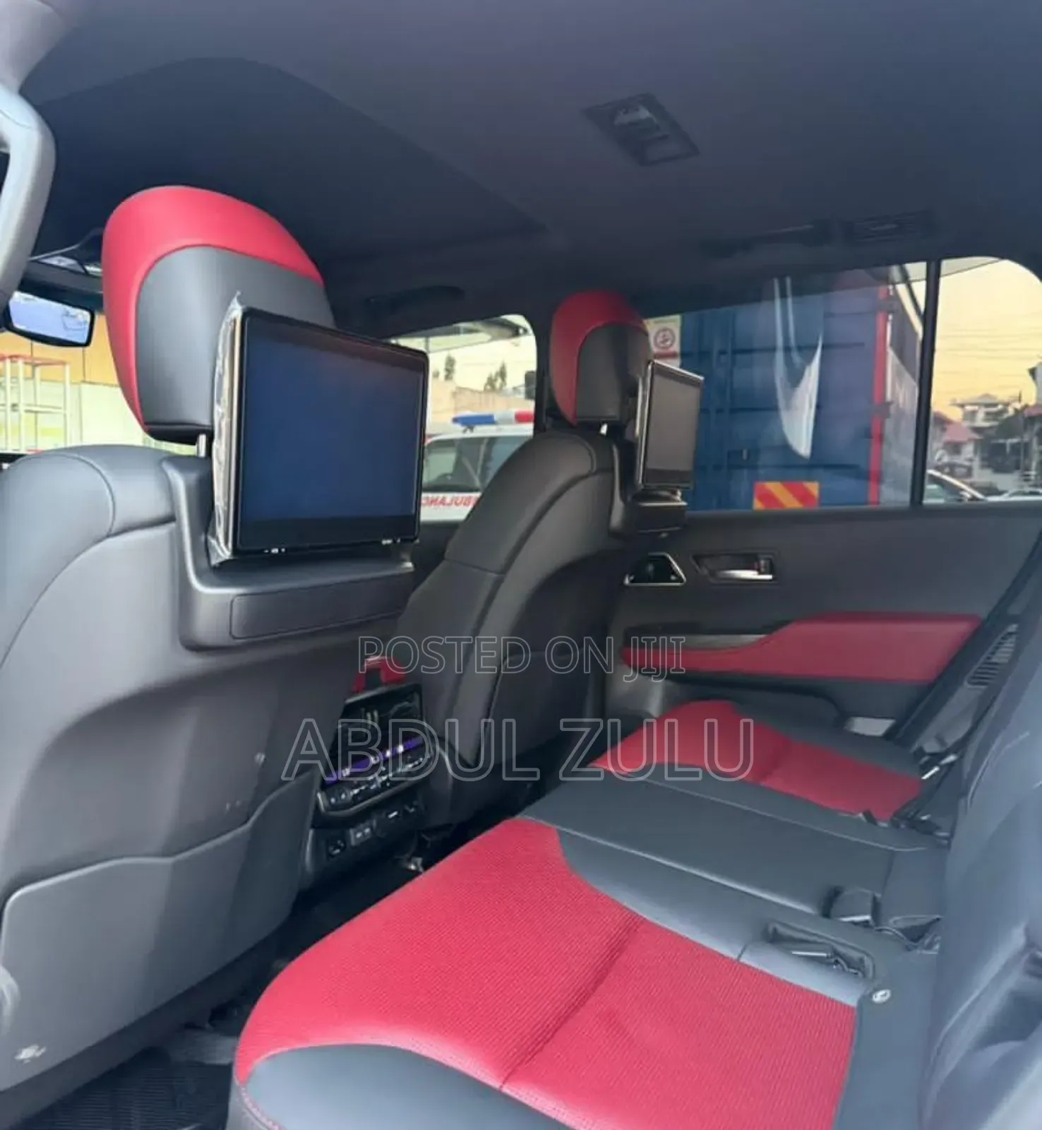 Toyota Land Cruiser 2023 White