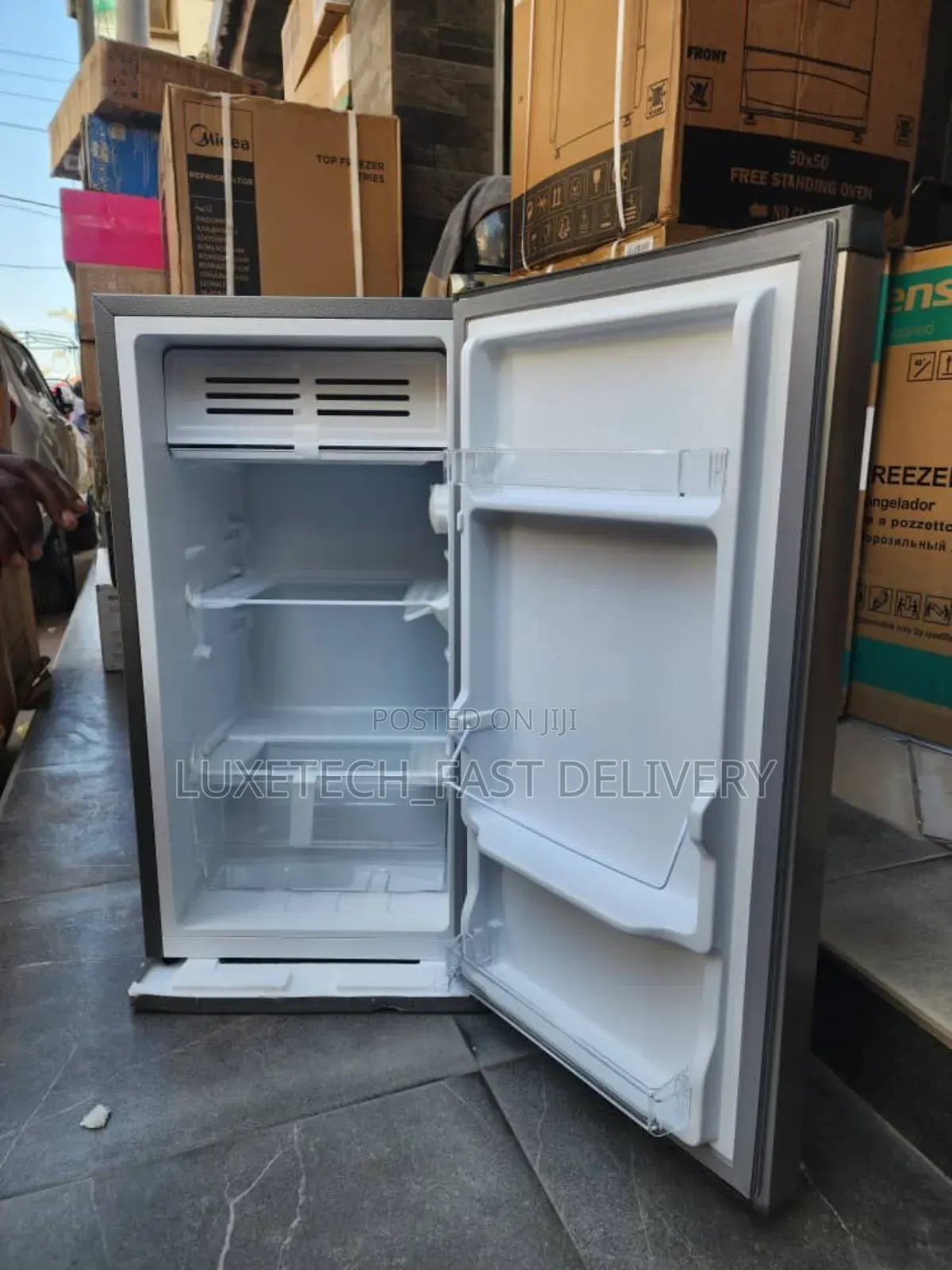 Skyworth Refrigerator 90l