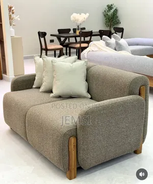 Sofaset With 6 Seat