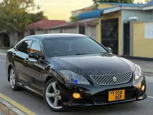 Toyota Crown 2010 Black