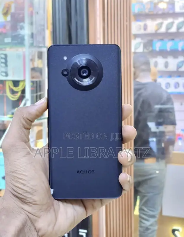 Sharp Aquos R7 256 GB Black - Apple library Tz ▷ Price: TSh