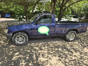 Toyota Hilux 1998 Blue