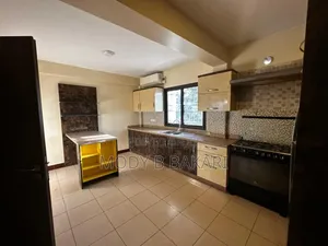 Furnished 4bdrm Apartment in Oyster Bay for rent