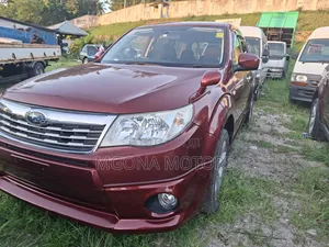 Subaru Forester 2011 Maroon