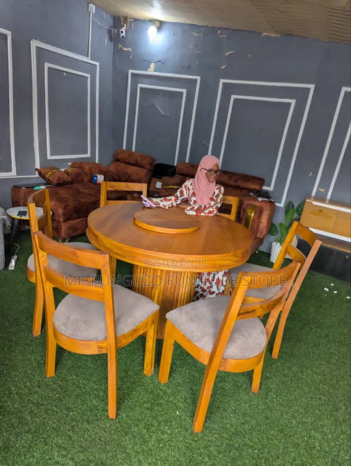 Dinning Table Viti Sita