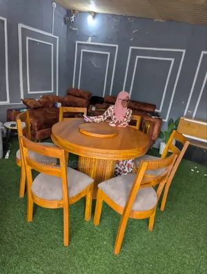 Dinning Table Viti Sita